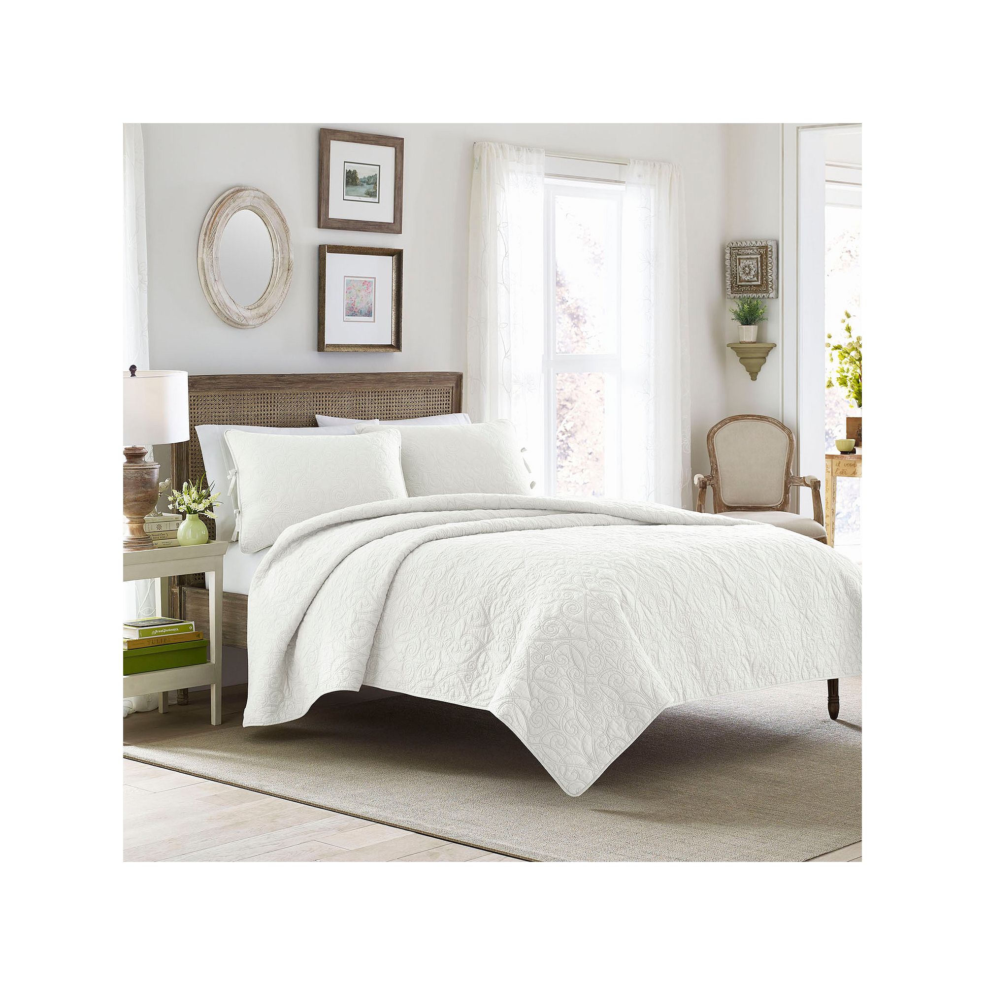 Laura Ashley Felicity Quilt Set, White