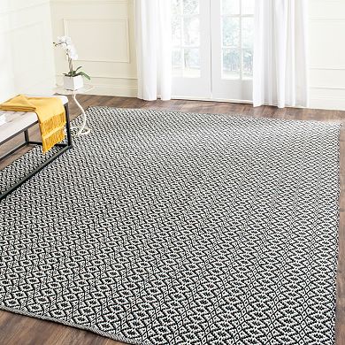 Safavieh Montauk Laurel Handcrafted Flatweave Geometric Rug