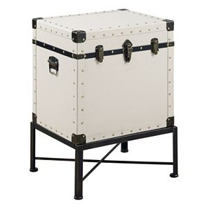 Venetian Worldwide Lee Accent Trunk