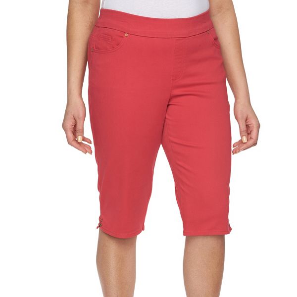 Plus Size Gloria Vanderbilt Avery PullOn Skimmer Capris