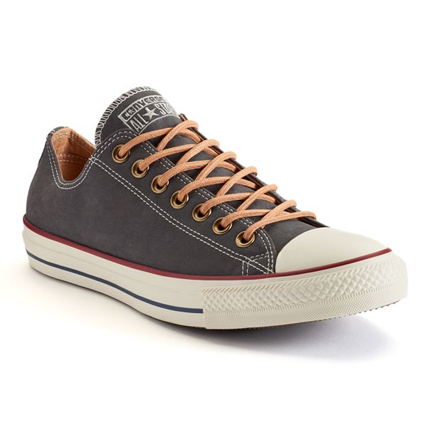 alleen Weggooien Specimen Adult Converse Chuck Taylor All Star Peached Sneakers