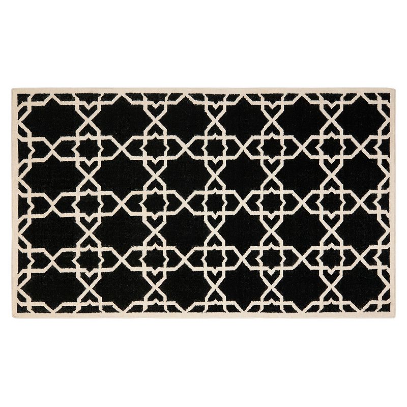 Safavieh Dhurries Quatrefoil Handwoven Flatweave Wool Rug, Black, 2.5X12 Ft