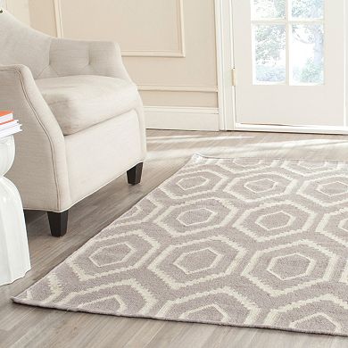 Safavieh Dhurries Flat Hex Handwoven Flatweave Wool Rug