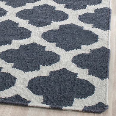 Safavieh Dhurries Classic Quatrefoil Handwoven Flatweave Wool Rug