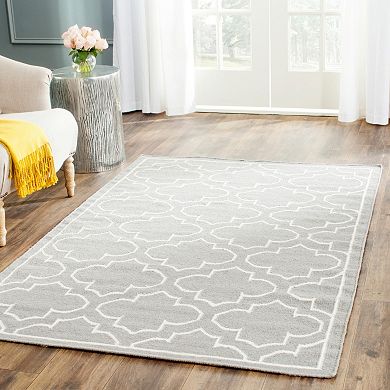 Safavieh Dhurries Quatrefoil Handwoven Flatweave Wool Rug