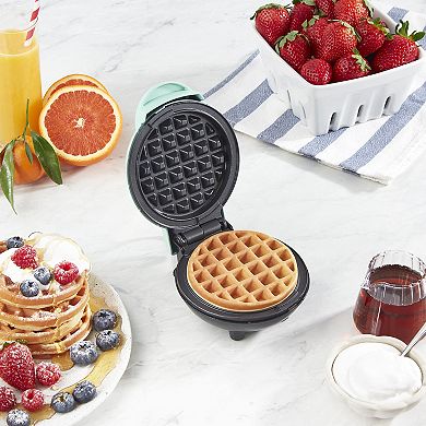 Dash Mini Waffle Maker