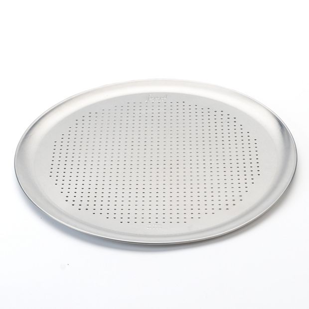 Doughmakers 15 Round Pizza Pan — Faraday's Kitchen Store