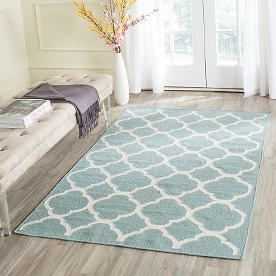 Safavieh Dhurries Elegant Quatrefoil Handwoven Flatweave Wool Rug