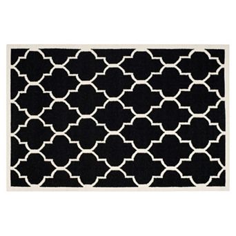 Safavieh Dhurries Minimalist Quatrefoil Handwoven Flatweave Wool Rug