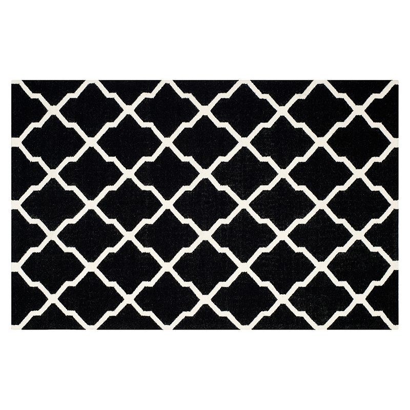 Safavieh Dhurries Quatrefoil Handwoven Flatweave Wool Rug, Black, 8X10 Ft