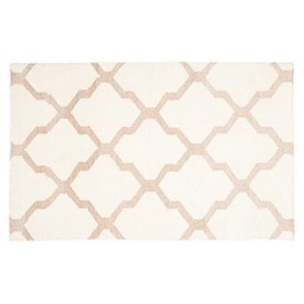 Safavieh Dhurries Decorative Quatrefoil Handwoven Flatweave Wool Rug