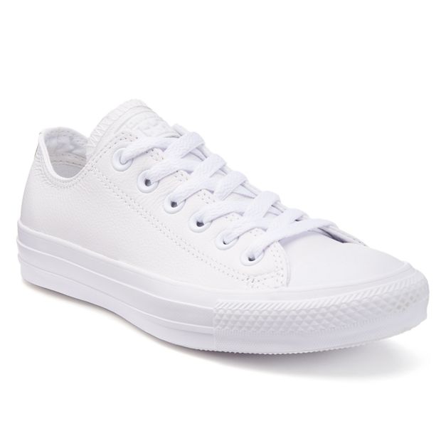 Chuck Taylor All Star Leather Unisex Low Top Shoe.