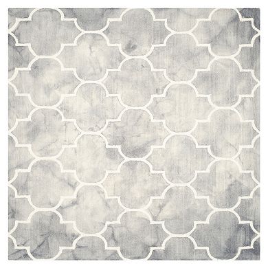 Safavieh Ravi Quatrefoil Dip-Dyed Wool Rug