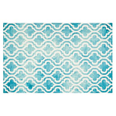 Safavieh Guthrie Quatrefoil Dip-Dyed Wool Rug