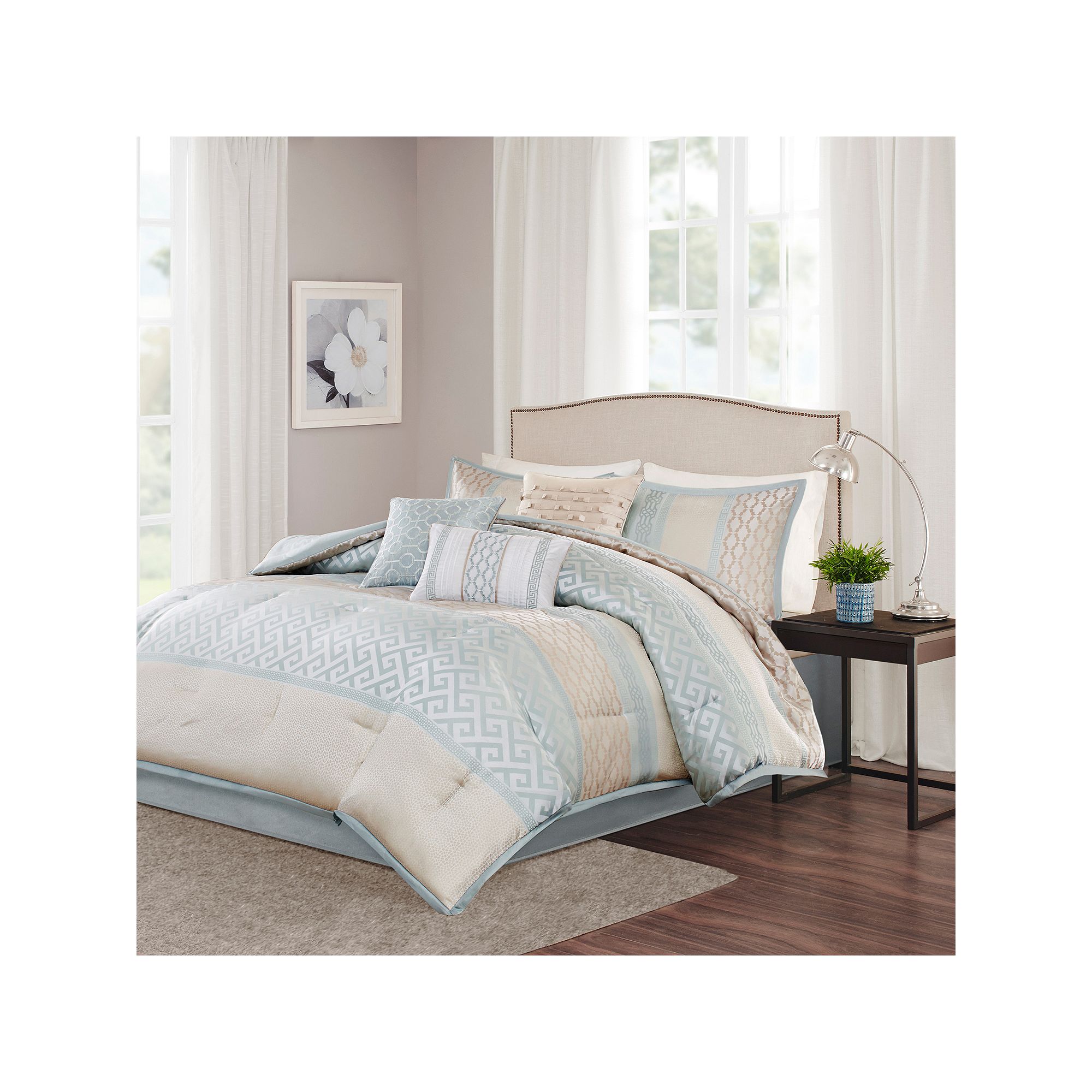 Madison Park Chandler 7-piece Comforter Set with Throw Pillows, Green