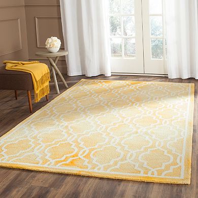 Safavieh Crosby Framed Quatrefoil Dip-Dyed Wool Rug