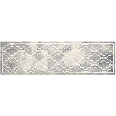 Safavieh Crosby Framed Quatrefoil Dip-Dyed Wool Rug