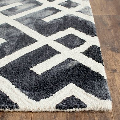 Safavieh Chaz Lattice Dip-Dyed Wool Rug