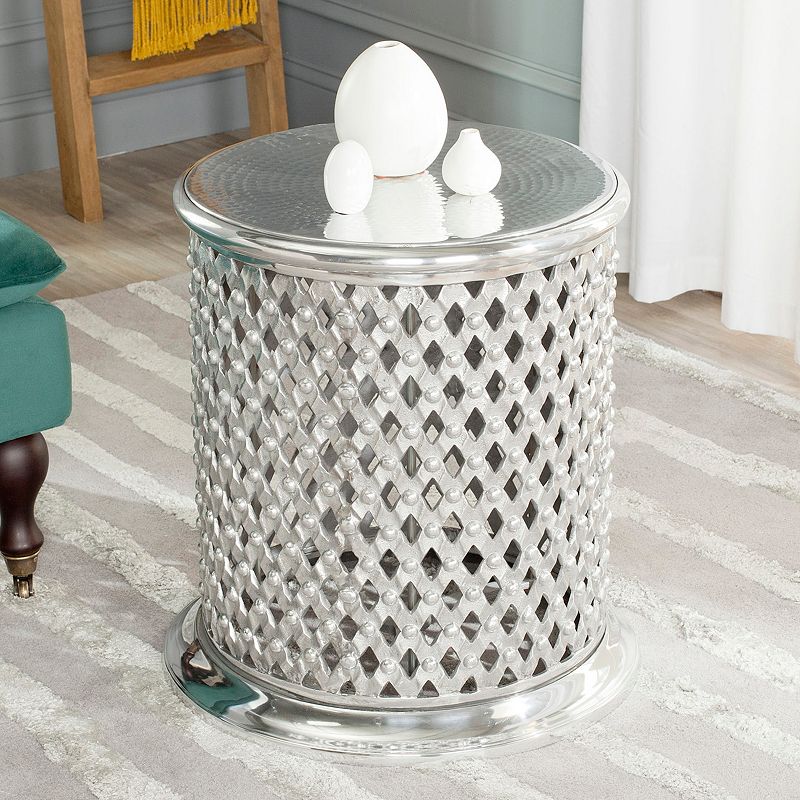 Safavieh Metal Lace End Table, Silver
