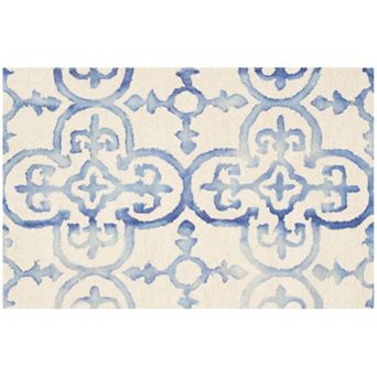 Safavieh Creedence Quatrefoil Dip-Dyed Wool Rug