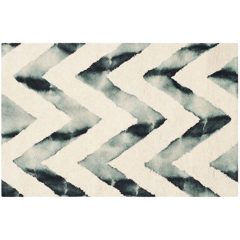 Safavieh Chevron Dip-Dyed Wool Rug, Multicolor, 5X8 Ft