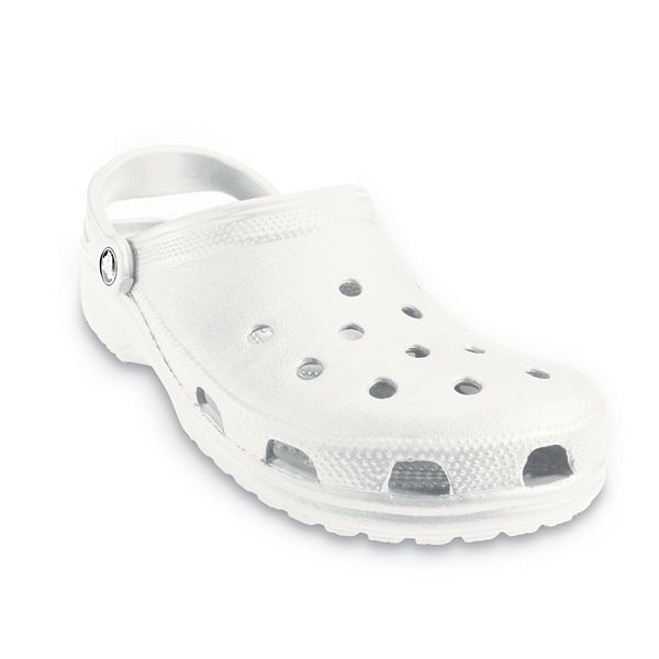 Kohls crocs on sale in store