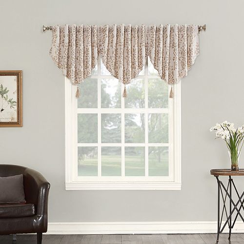 Sun Zero Rochelle Blackout Lined Valance