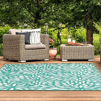 StyleHaven Maritime Petals Floral Indoor Outdoor Rug