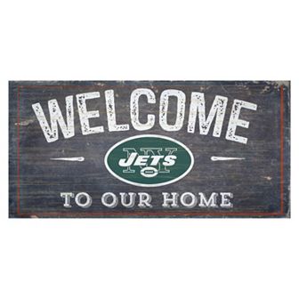 New York Jets Distress Welcome Sign
