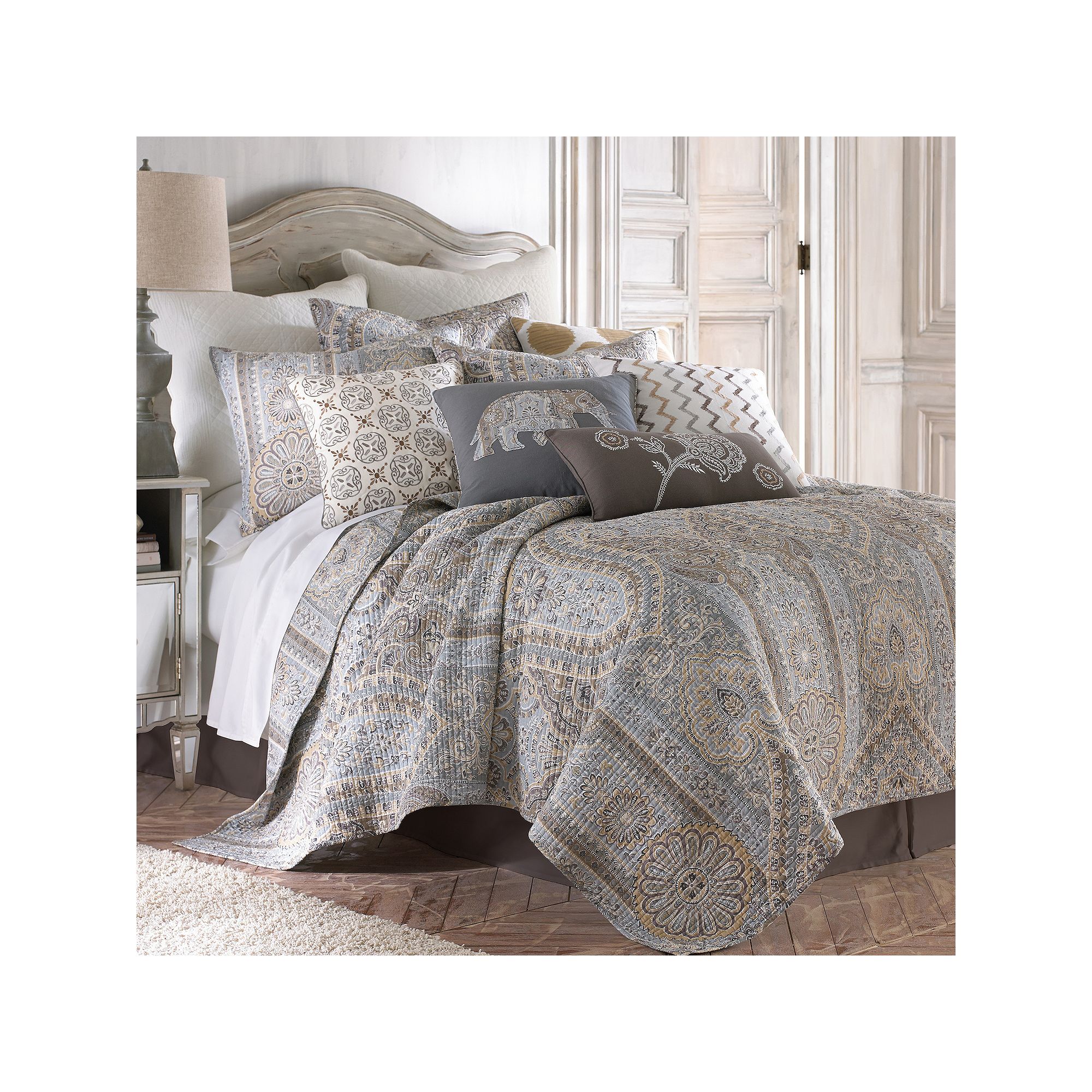 Levtex Home Casablanca Quilt Set, Brown