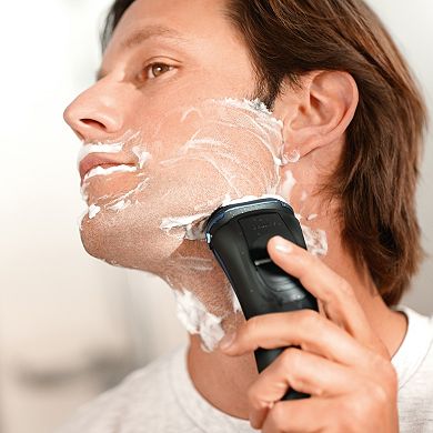 Philips Norelco 3700 Dry Electric Shaver