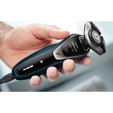 Philips Norelco 5800 Electric Shaver