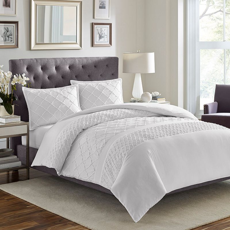 38272460 Stone Cottage Mosaic Comforter Set, White, Full/Qu sku 38272460