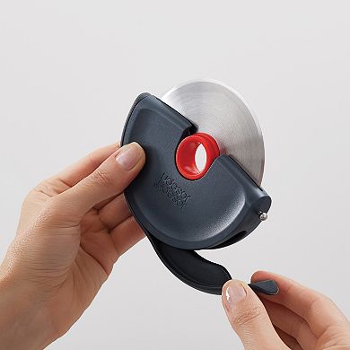 Joseph Joseph Disc Easy-Clean Pizza Cutter