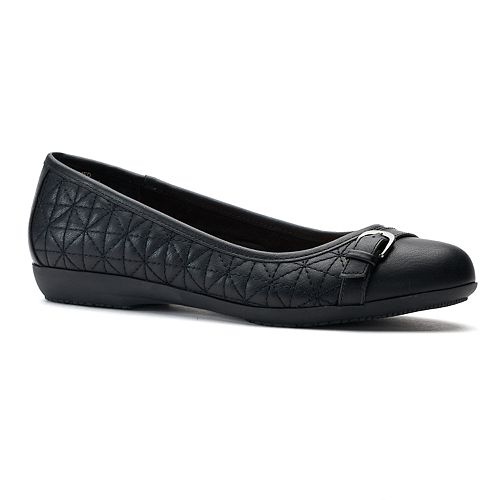 womens quilted flats