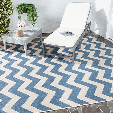 Safavieh Courtyard Zigzag Chevron Indoor Outdoor Rug