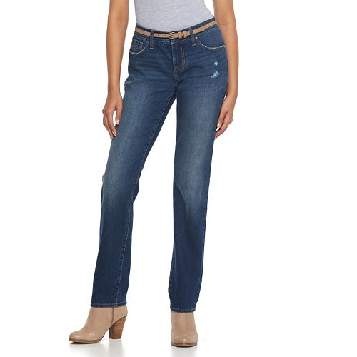 straight leg jeans for curvy figures