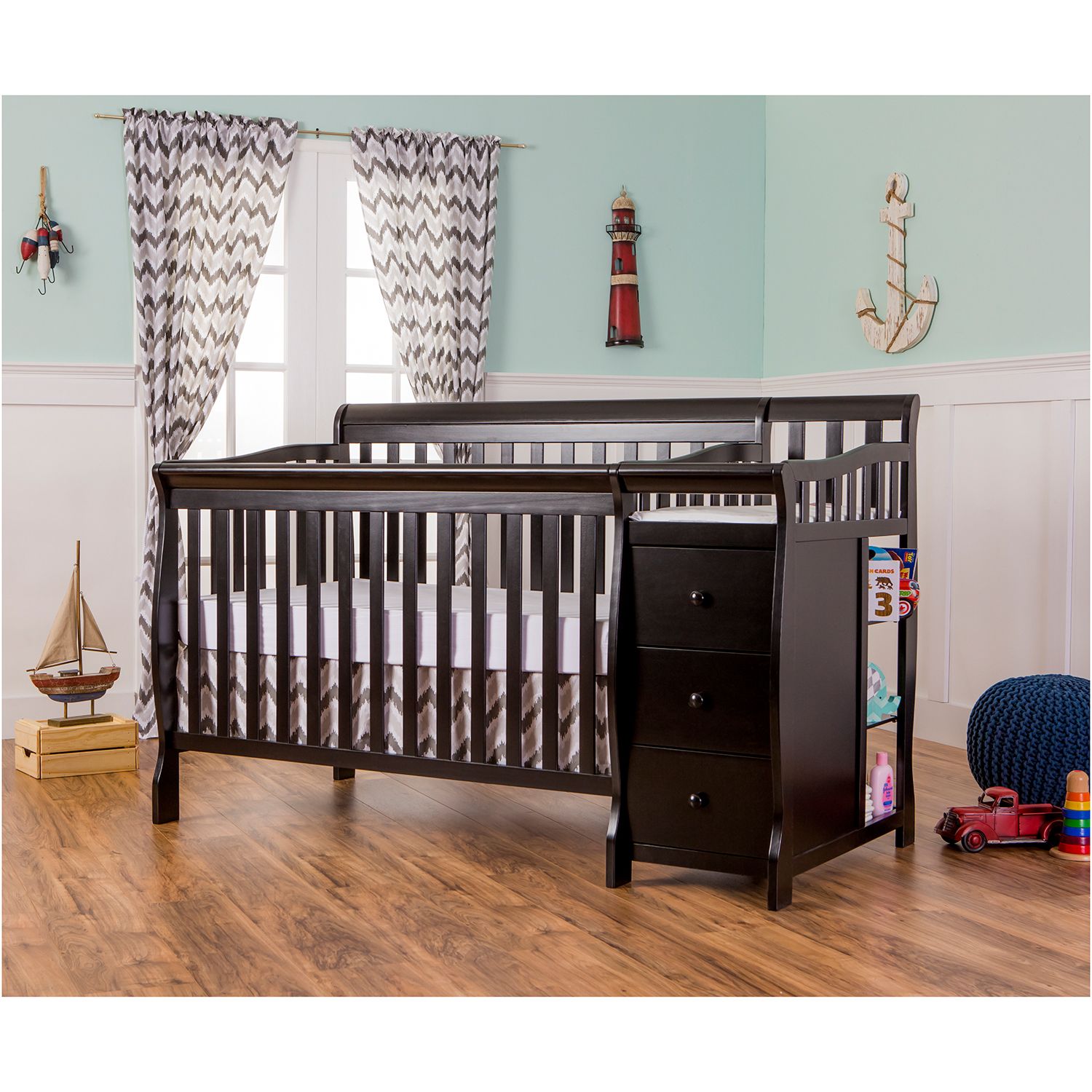 dream on me niko 5 in 1 convertible crib with changer