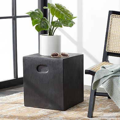 Safavieh Cube Indoor/Outdoor H Accent Table
