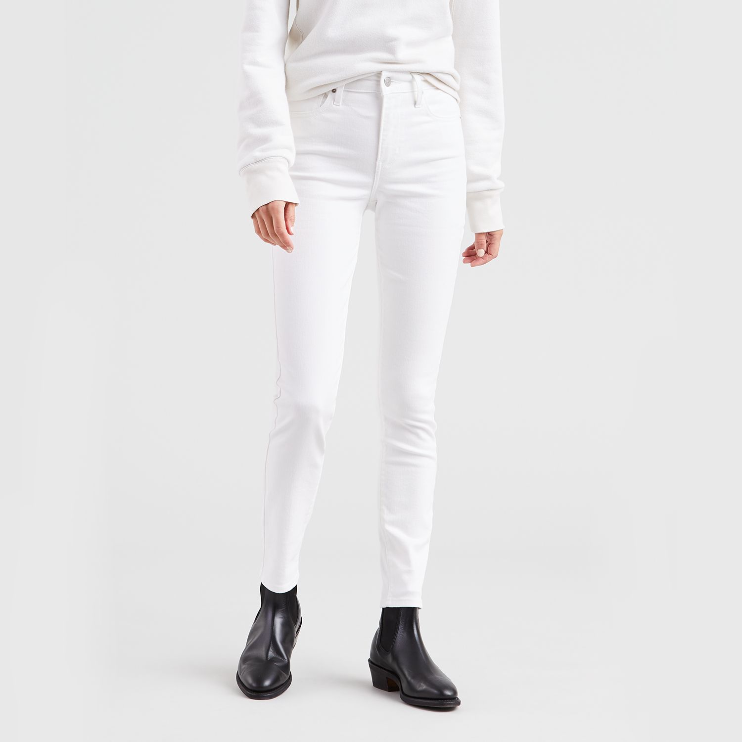 womens white levi jeans