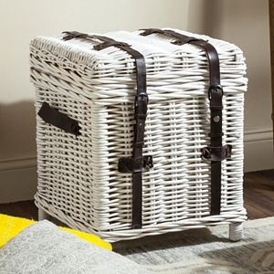 Safavieh Kacia Wicker Side Trunk