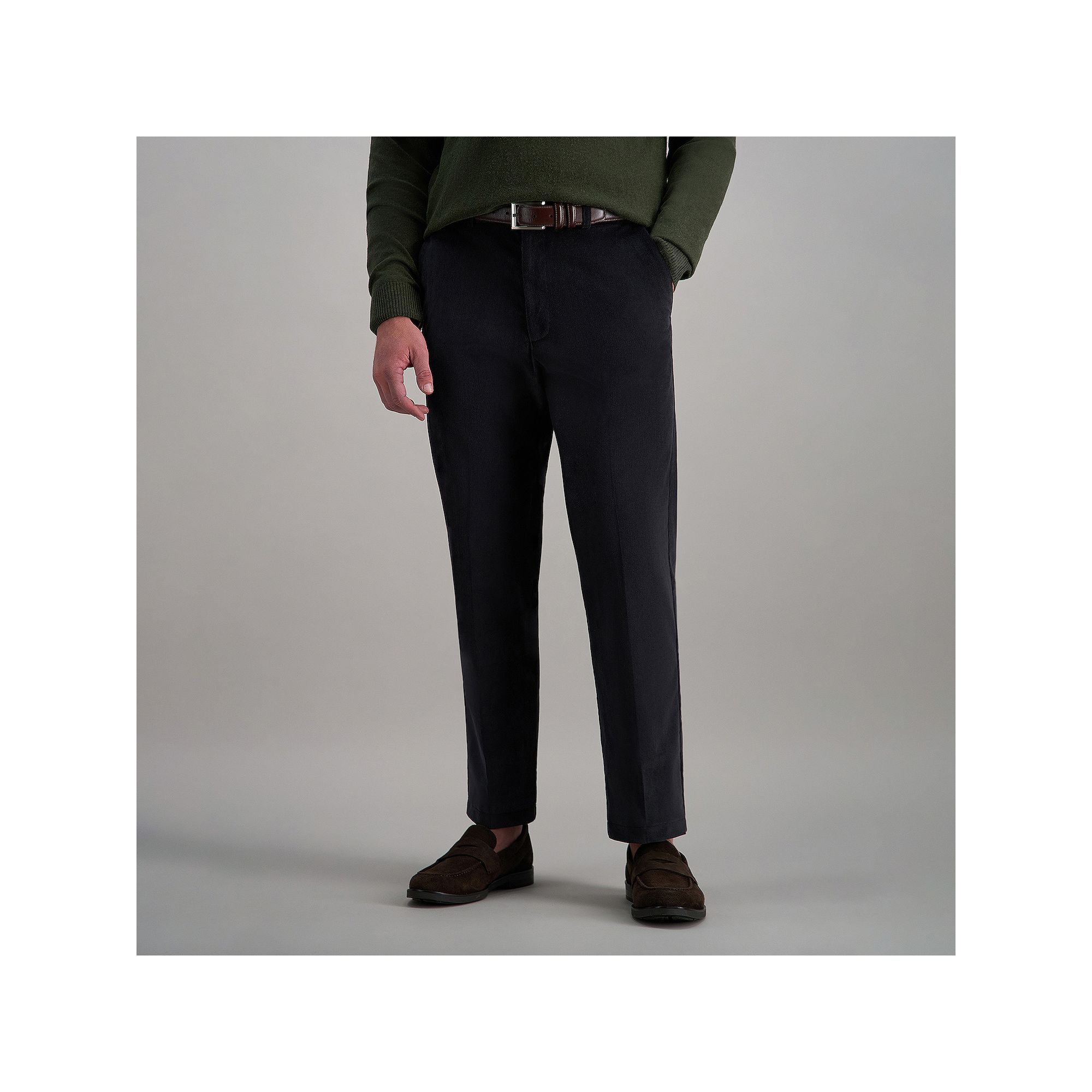 Mens Haggar® Classic-Fit Stretch Expandable Waistband Corduroy Pants, Siz