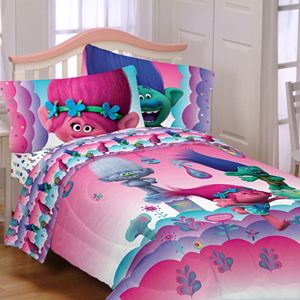 DreamWorks Trolls Delightful Day Comforter