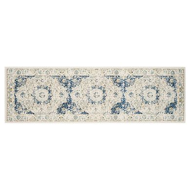 Safavieh Evoke Jayme Distressed Framed Floral Rug