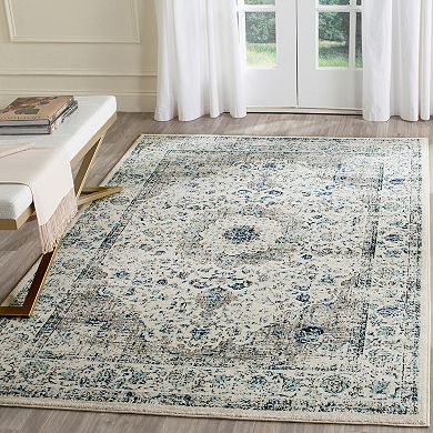 Safavieh Evoke Jayme Distressed Framed Floral Rug