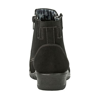 Easy Street Beam Women's Wedge Ankle Boots