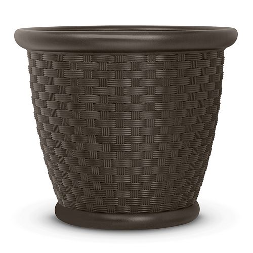 Suncast Sonora 18″ Resin Wicker Planter 2-piece Set