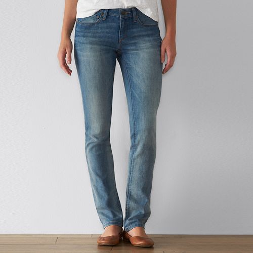 straight leg jeans for curvy figures