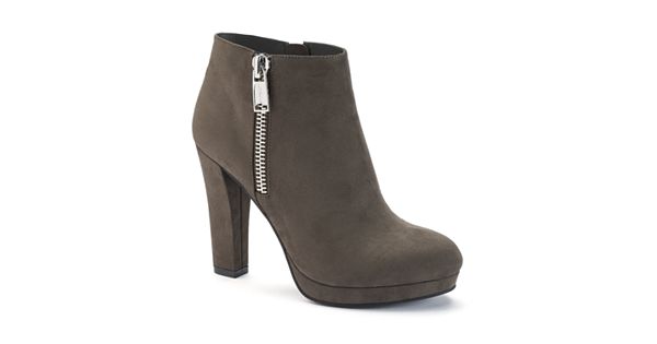grey juicy couture boots