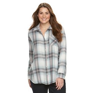 Juniors' Plus Size Mudd庐 Pocket Plaid Flannel Shirt